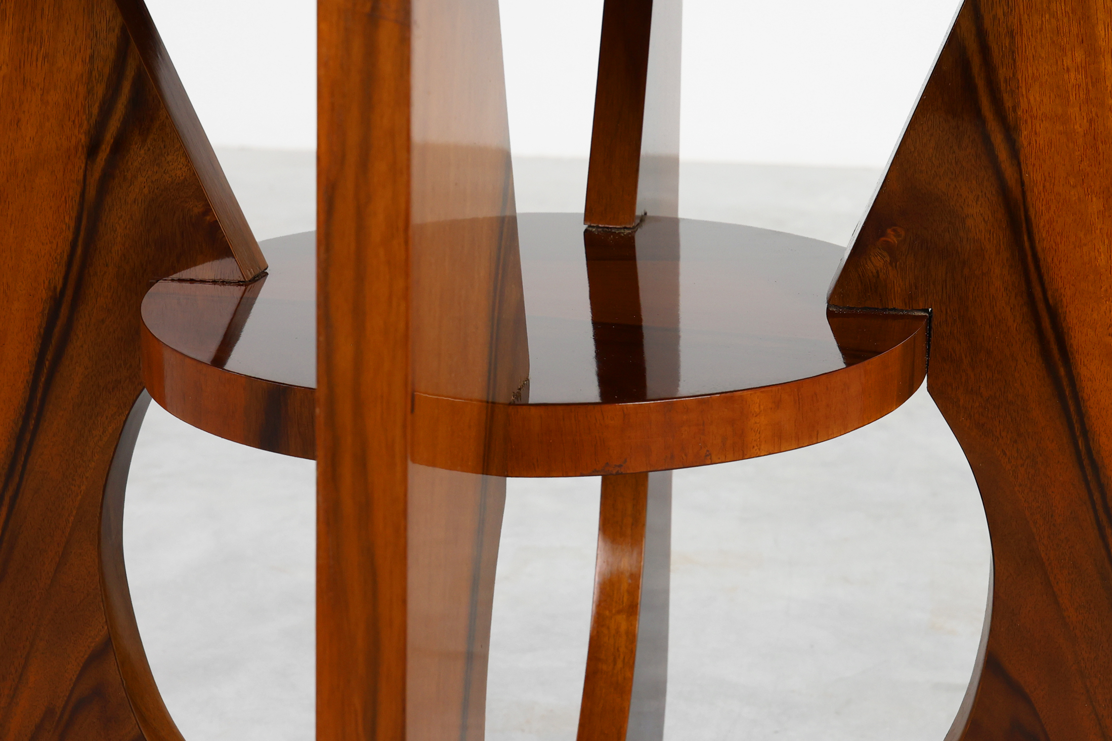 Round Art Deco side or coffee table in wood, France 1920sthumbnail